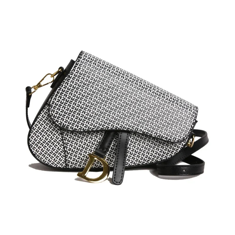 Luxury Popular Shoulder Bag | Designer Tote Purse & Ladies Elegant Chain Strap Crossbody Bag (Suitable for Daily Use)