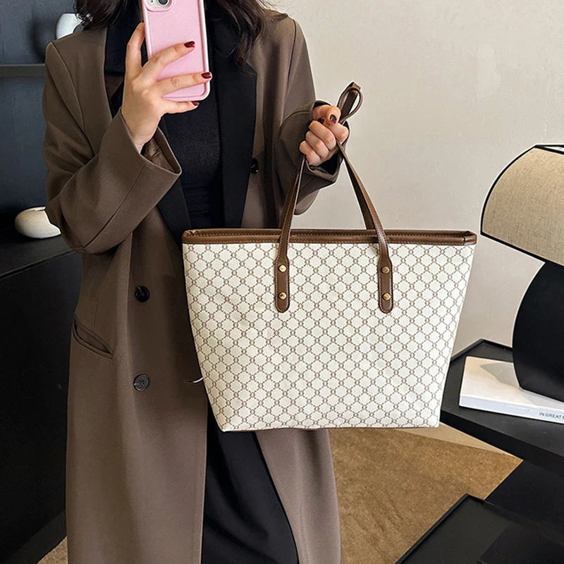Large Capacity Shoulder Bag for Women | PU Leather Handbag for Commuting & Casual Use (Versatile Tote Bag, Geometric Pattern)