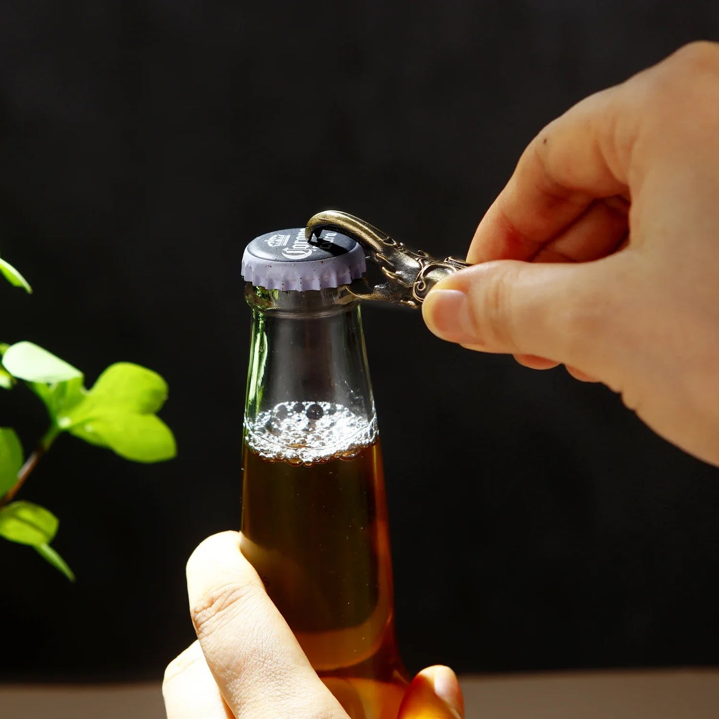 Creative Metal Beetle Bottle Opener Portable Beer Can Opener Wine Bottle Opener Outdoor BBQ Opener Kitchen Tool