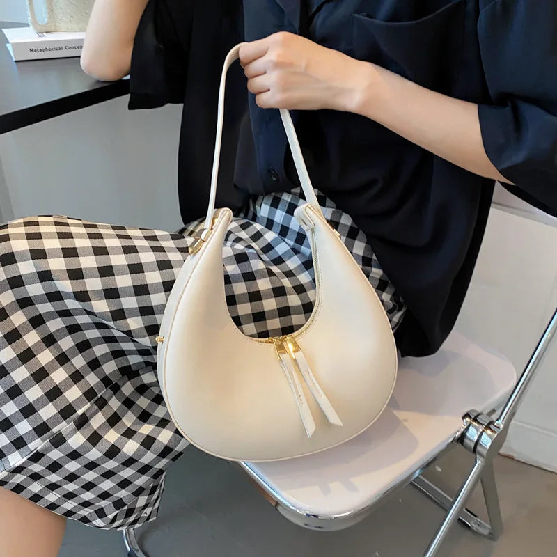 Luxury Half-Moon Underarm Bag for Women | PU Leather Shoulder & Crossbody Bag (Autumn Winter Fashion Armpit Handbag & Purse)