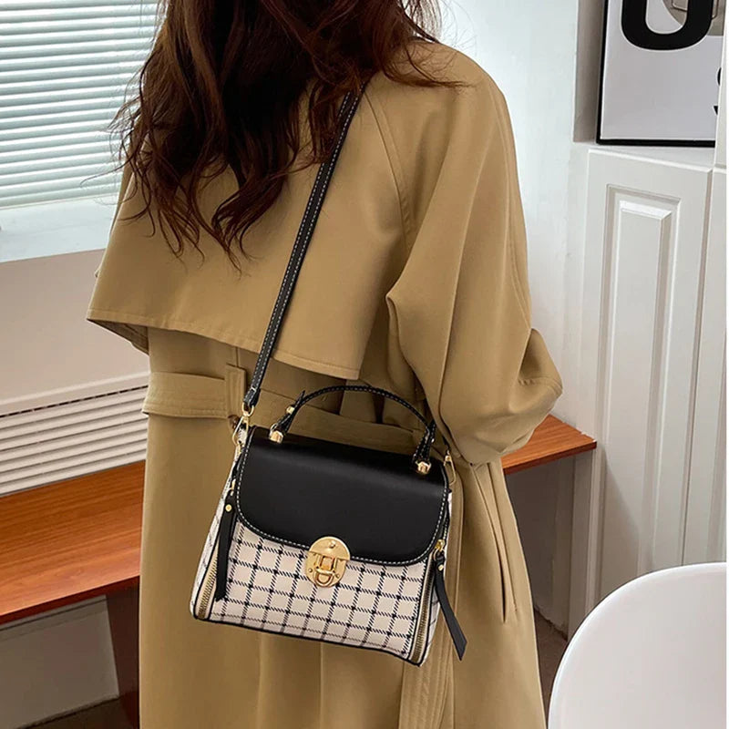 Women's Trendy Flap Shoulder Bag | PU Leather Crossbody Bag (Simple Plaid Designer Messenger Bag, Small Purse & Handbags Pouch)