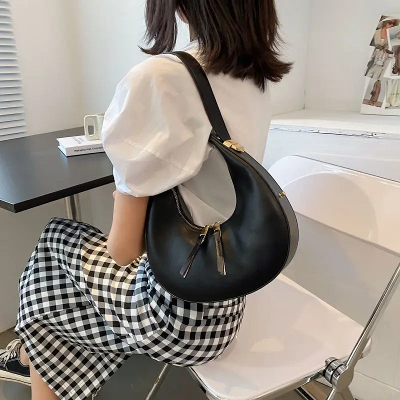 Luxury Half-Moon Underarm Bag for Women | PU Leather Shoulder & Crossbody Bag (Autumn Winter Fashion Armpit Handbag & Purse)