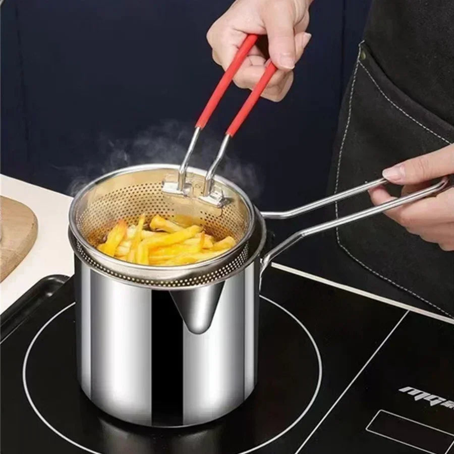 SUS304 stainless steel fryer with French fries and chicken wings, household small oil pot with filter screen, Tianfu Luo pot