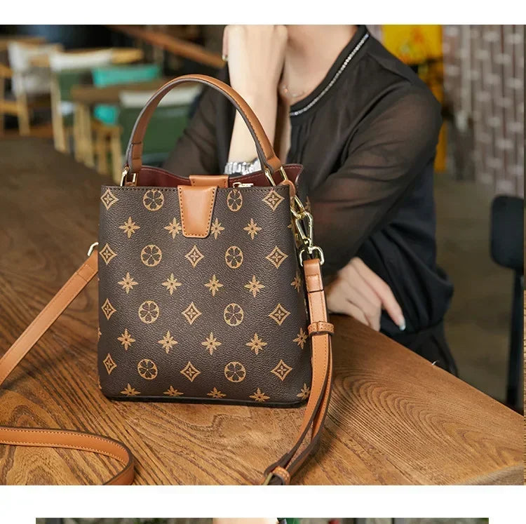 Luxury Women's Shoulder Bags | Designer Backpack & Crossbody Shoulder Purses (Handbag Women Clutch Travel Tote Bag)