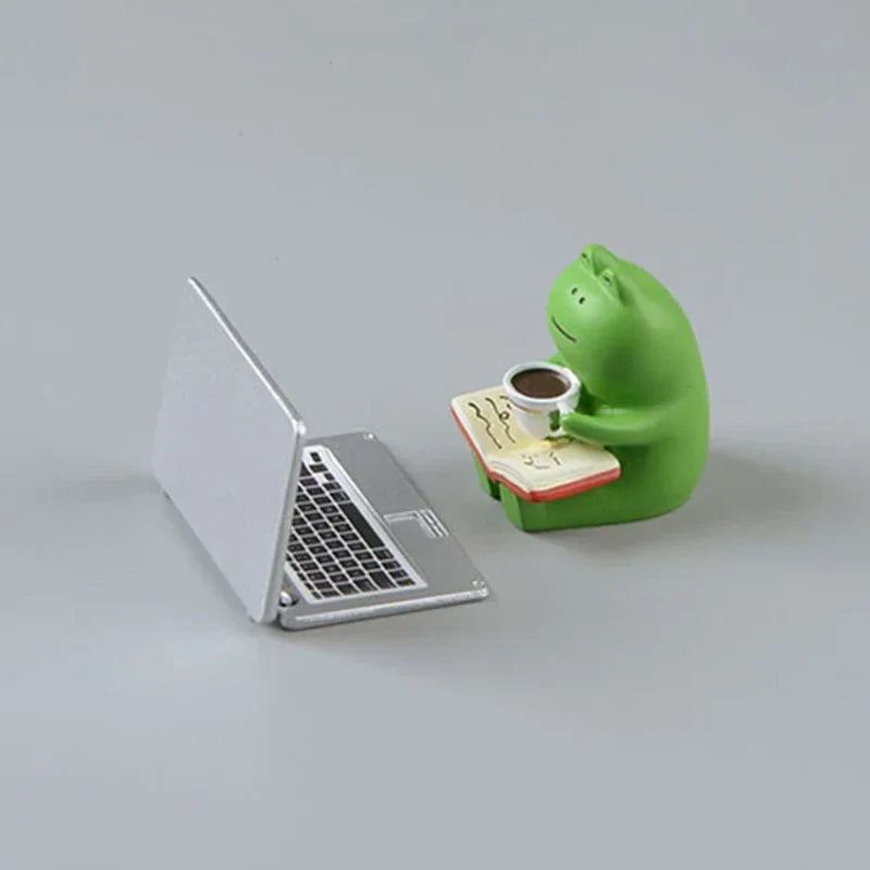 1pc Cartoon Cat Frog Bear Yellow Chair Computer Model Office Ornament Mini Home Decor Crafts Accessories Desktop Figurines Gift