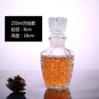 Novelty Design Multi Styles Barware Wine Glass Bottle 250-1000ml Lead-free Glass Whiskey Decanters for Liquor Scotch Bourbon