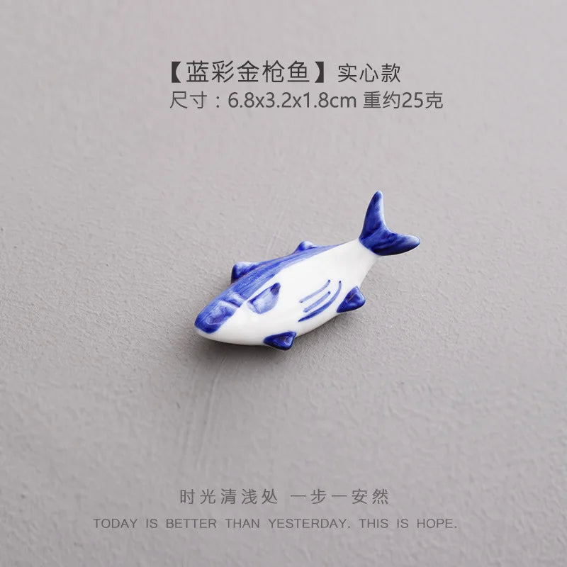 Cute Ceramic Fish Shape Chopsticks Holders Chopstick Stand Shelf Cartoon Animals Spoons Fork Rack Ceramic Rest Kitchen Utensil