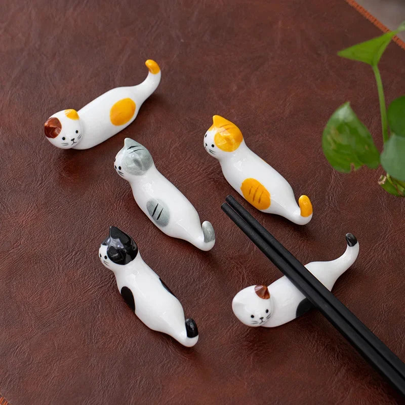 set Chopstick Rest Table Decor Ceramic Frog Chopsticks Spoon Rack Holder Durable Ornaments Set Fork Knife Stand Cat Tableware