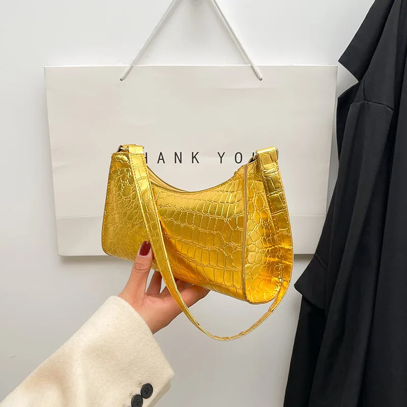 Fashion Exquisite Shoulder Bag | Retro Casual Women's Tote & Female Leather Solid Color Chain Handbag (Small Square Armpit Bag)