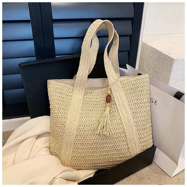 Fashion Straw Summer Large Capacity Tote Bag | Women's Shoulder Bag & Handmade Woven Bag (Fresh Rural Handheld Grass Woven Women Bag)