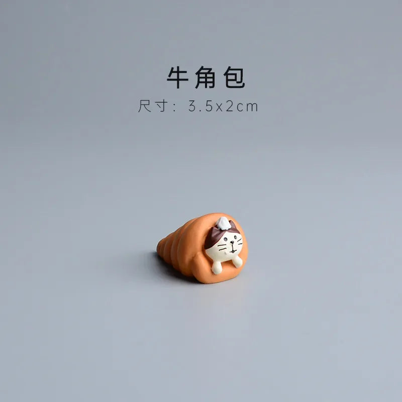 Cute Cat Bread Toast Model Toys Miniature Photography Props Figurines Gift Desktop Ornaments Figurine Decoration Crafts