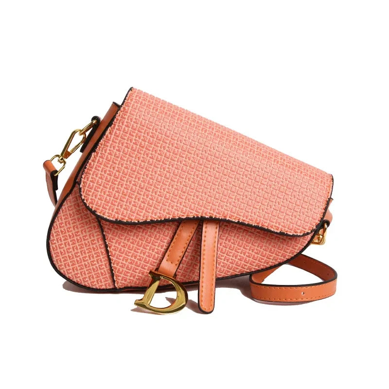 Luxury Popular Shoulder Bag | Designer Tote Purse & Ladies Elegant Chain Strap Crossbody Bag (Suitable for Daily Use)