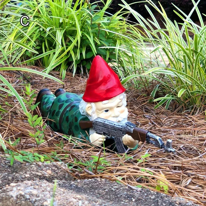Funny Army Gnome Garden Statue Resin Desktop Lawn Ornament for Outdoor Garden Decoration Wooden Monster Yard Sculpture Figurines