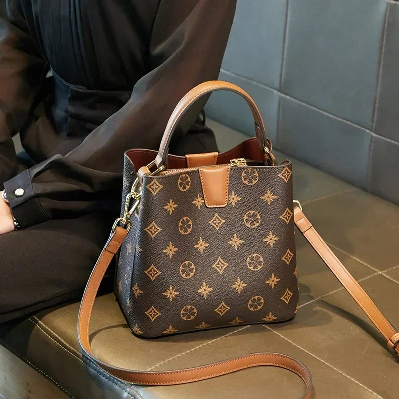 Luxury Women's Shoulder Bags | Designer Backpack & Crossbody Shoulder Purses (Handbag Women Clutch Travel Tote Bag)