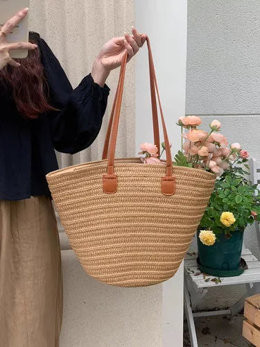 Fashion Straw Summer Large Capacity Tote Bag | Women's Shoulder Bag & Handmade Woven Bag (Fresh Rural Handheld Grass Woven Women Bag)