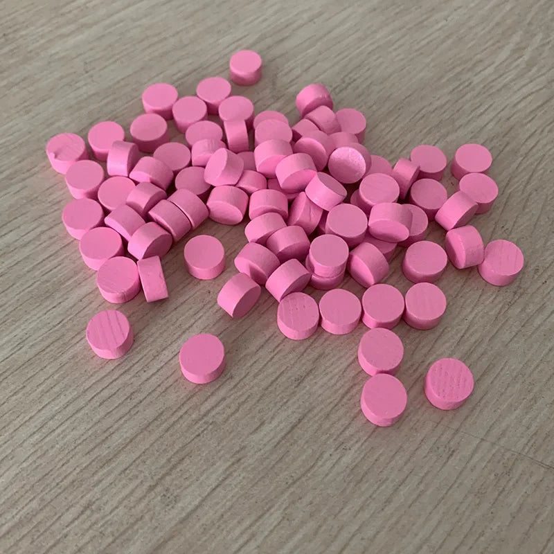 100Pcs 8 Colors Wooden Game Pieces Colorful Chess Pieces  Games Accessories 10*5MM