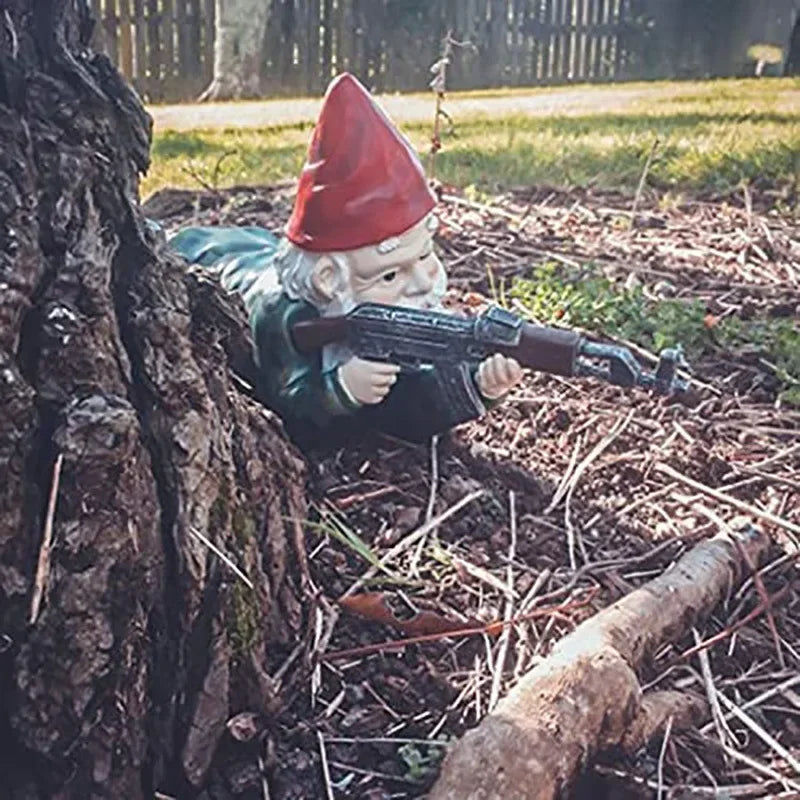 Funny Army Gnome Garden Statue Resin Desktop Lawn Ornament for Outdoor Garden Decoration Wooden Monster Yard Sculpture Figurines