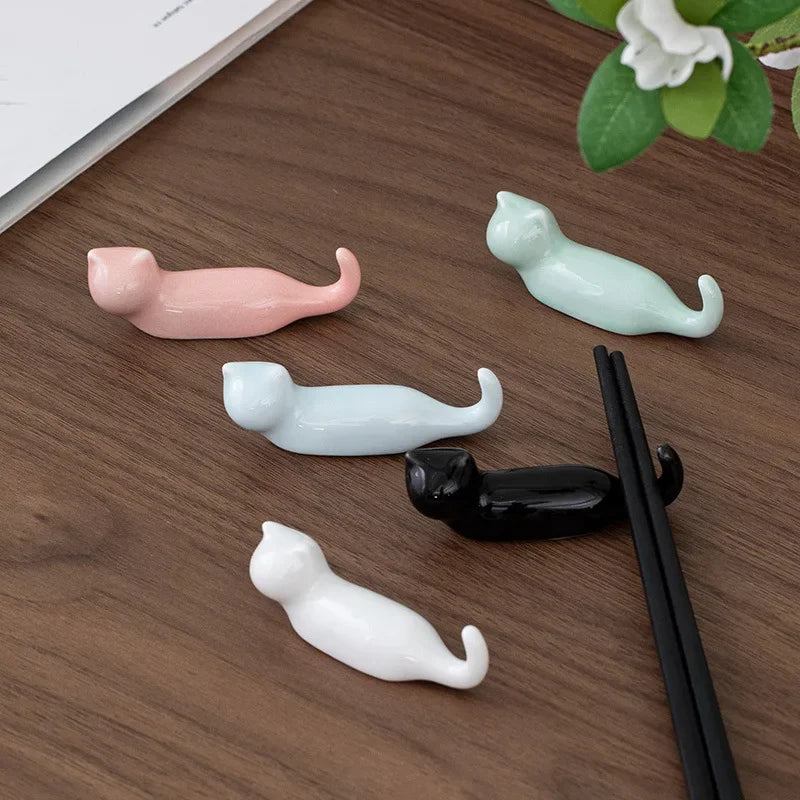set Chopstick Rest Table Decor Ceramic Frog Chopsticks Spoon Rack Holder Durable Ornaments Set Fork Knife Stand Cat Tableware