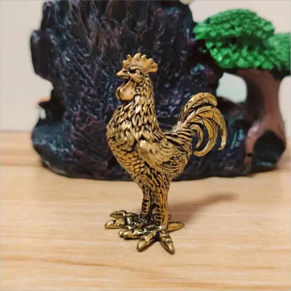 Elegant Brass Rooster Figurine - Intricate Golden Animal Decor for Home, Office, or Gift, Detailed Feathers & Comb, Rustic Table