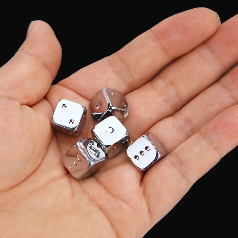 5 PCS/Set Gold/Silver/Bronze Metal Funny Dice Standard 6 Sided Decider Board Game Acessorios 13*13mm Dice