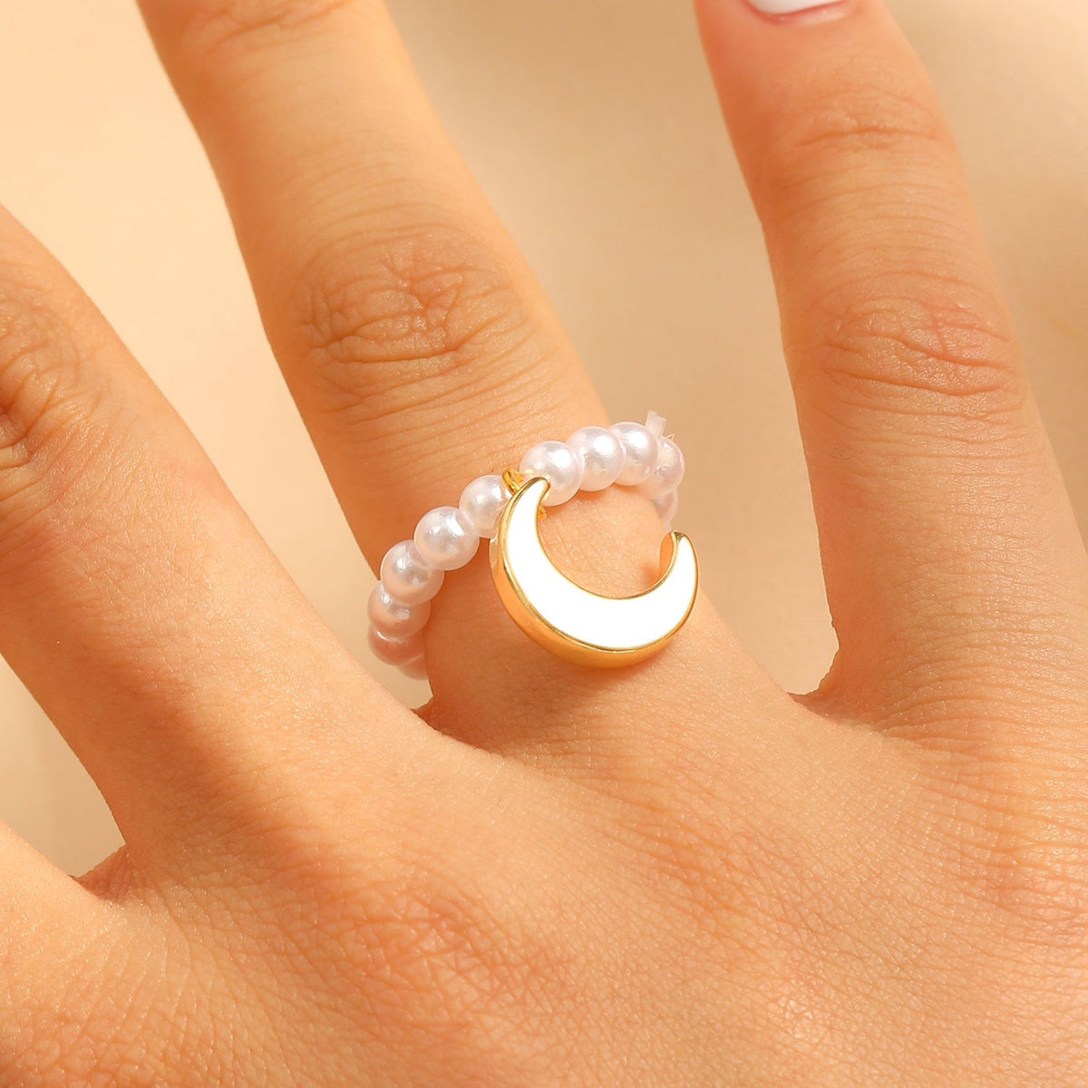 Light Luxury Baroque Pearl Ring with Charms