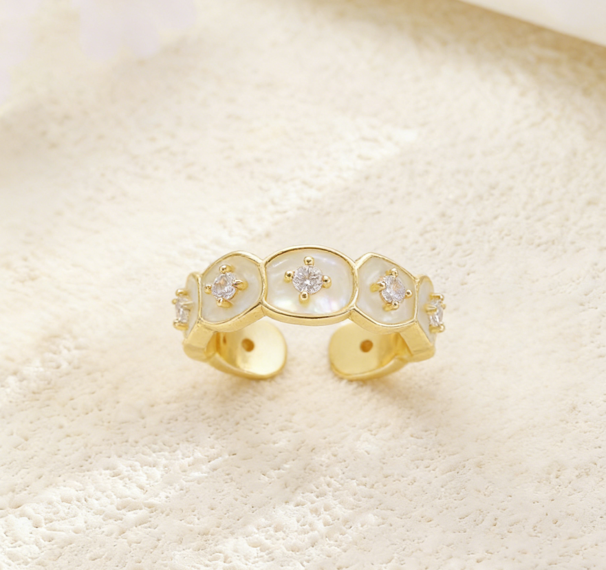 Oil-Dropped Zircon Ring for Women