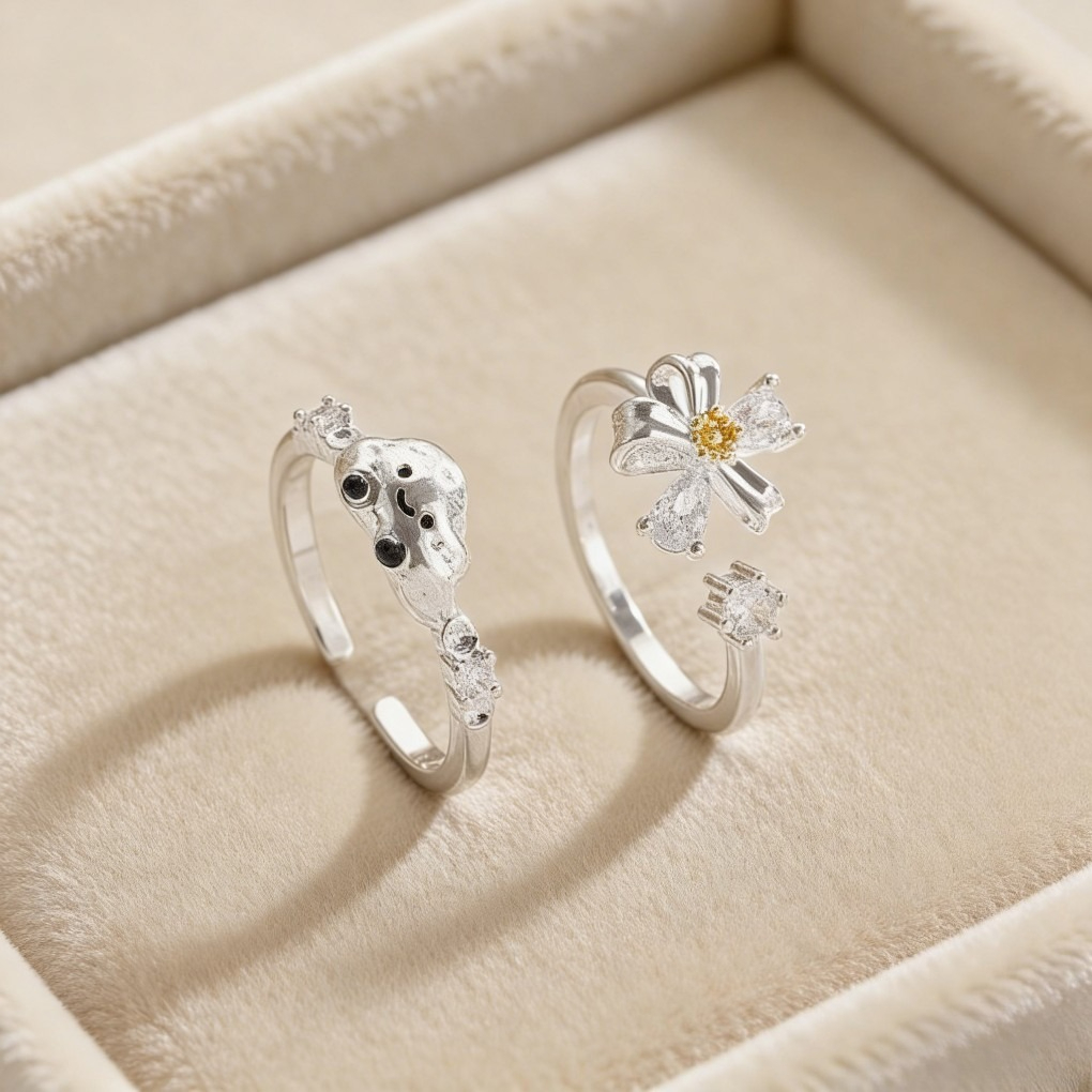 Sweet Five-Petal Flower & Cloud Ring