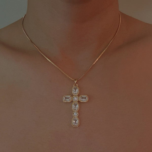 Vintage Sparkle Cross Pendant Necklace