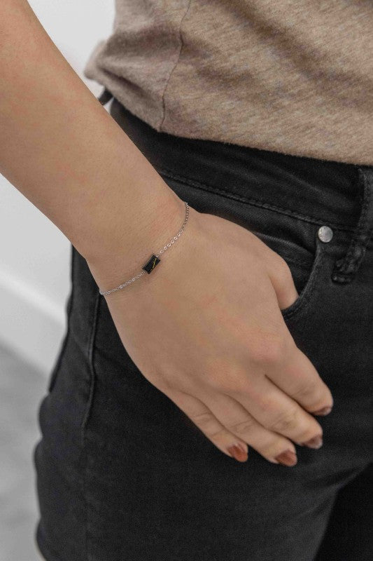 Beaming Bar Stone Bracelet | Silver