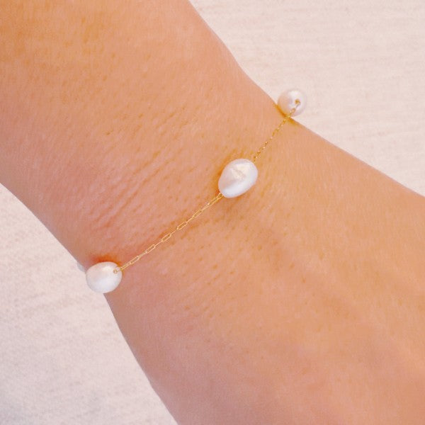 Esther Freshwater Pearl Bracelet