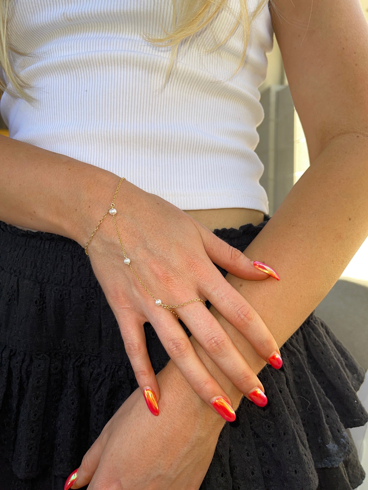 Bobbi Hand Chain