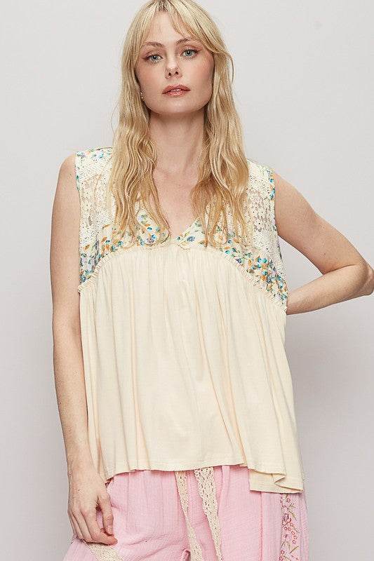 POL Lace Detail Frill Floral V-Neck Sleeveless Top