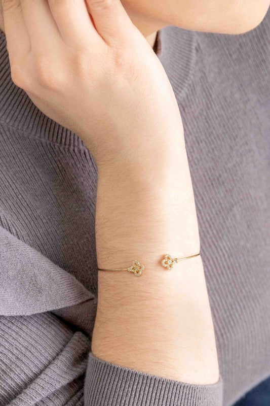 Trefoil Cuff