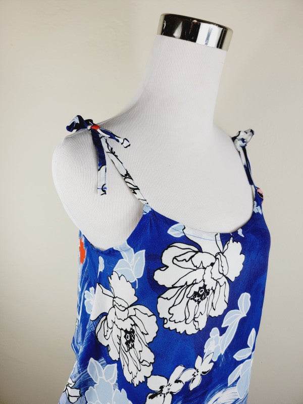 TANK TOP WITH ADJUSTABLE STRAPS