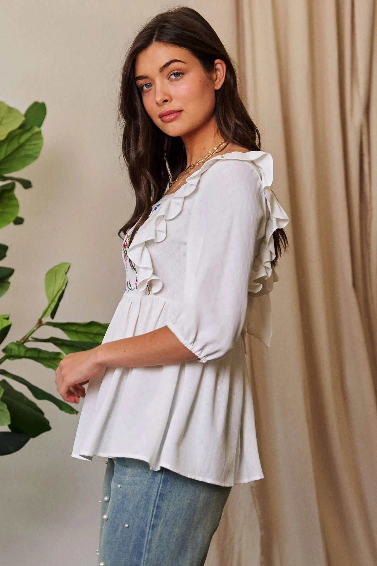 Davi & Dani Texture Tie Back Floral Embroidery Frill Blouse