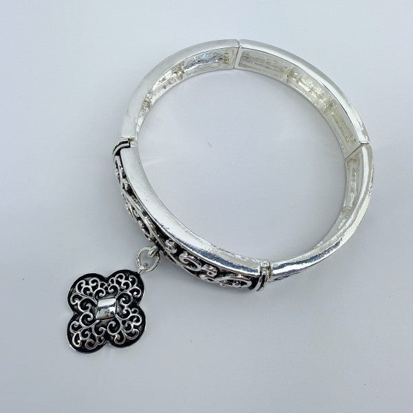 Stretchable Filigree Design Vintage Bracelet