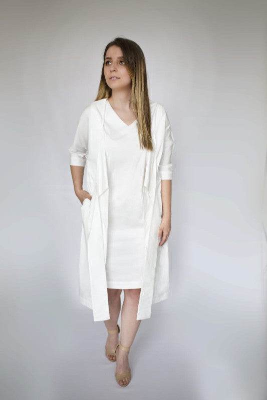 White Dress jacket 3/4 sleeve ties in front with p