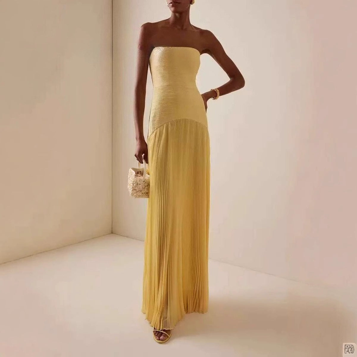 Ribbed Pleated Tube Dress