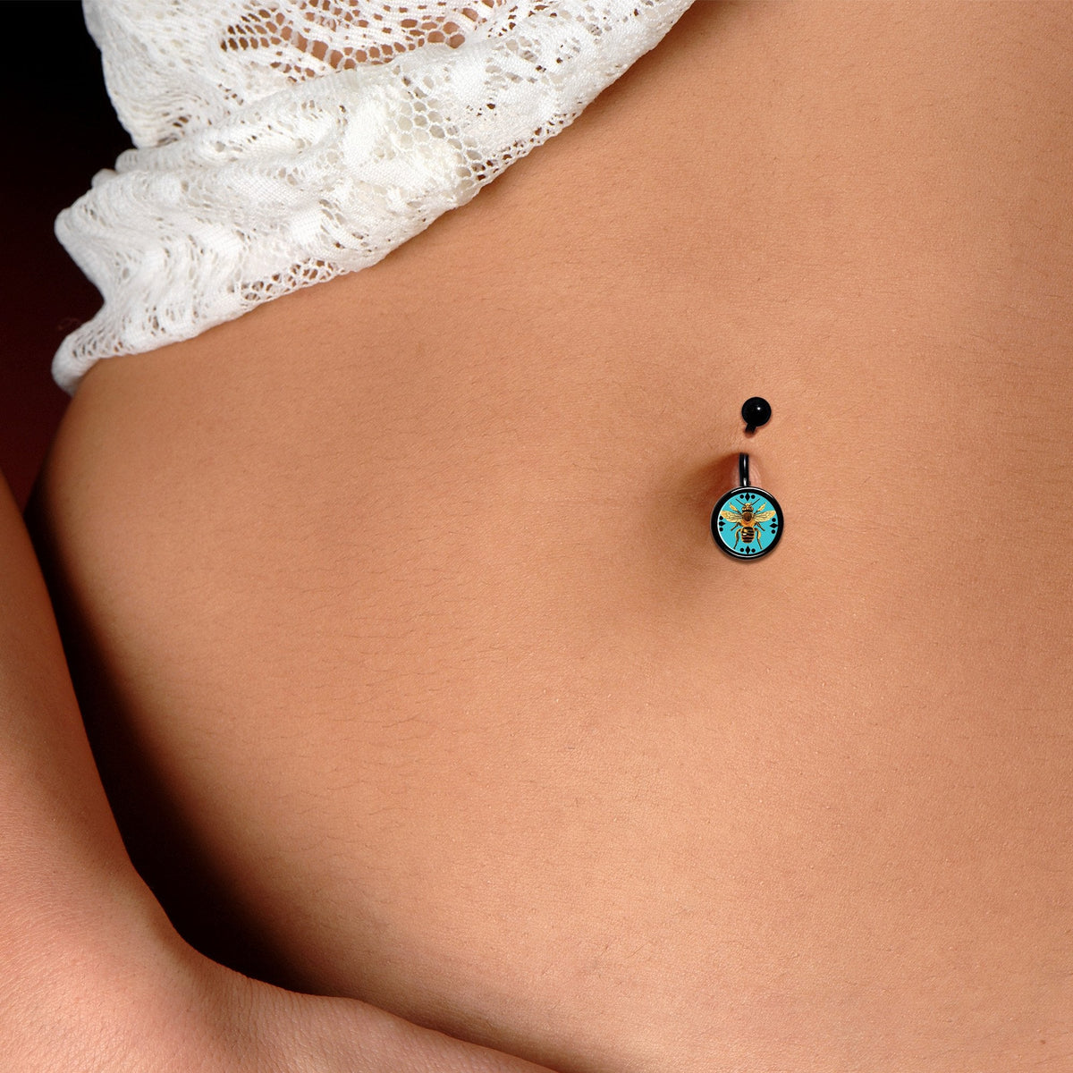 Buzzing Bumble Bee Black Belly Ring